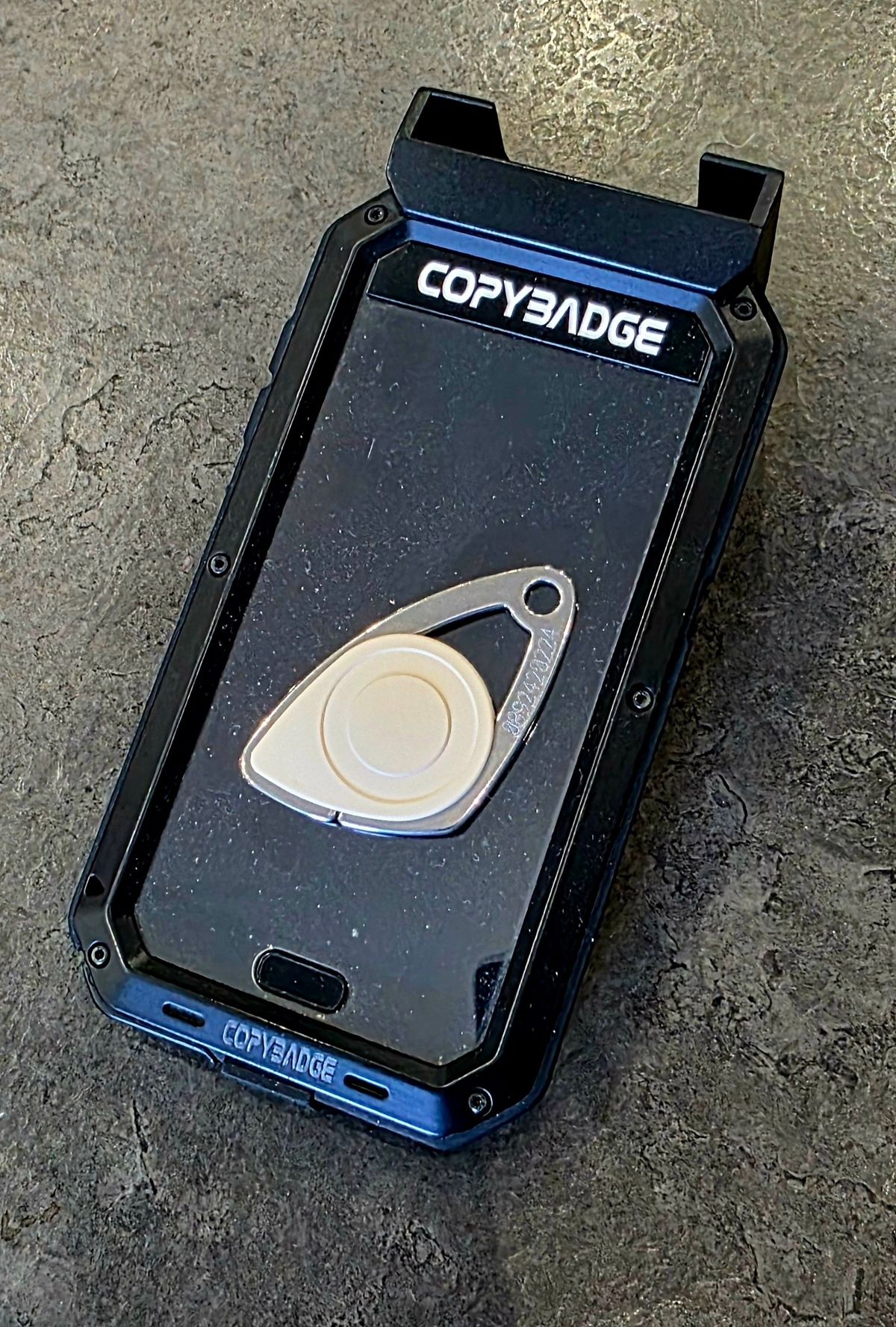 Programmateur COPYBADGE pour duplication de badges et télécommandes